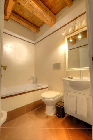 Campanile alla Canonica (Design House) gallery image 5