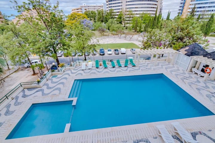 Nice Apartment Stone Throw From Vilamoura Marina. - Vilamoura