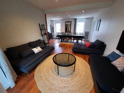Popular Airbnb listing: House in the heart of Carantec with its wooded garden in Carantec