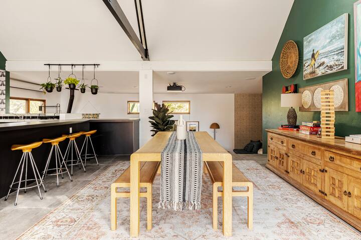 Rustic mountain retreat gallery image 5