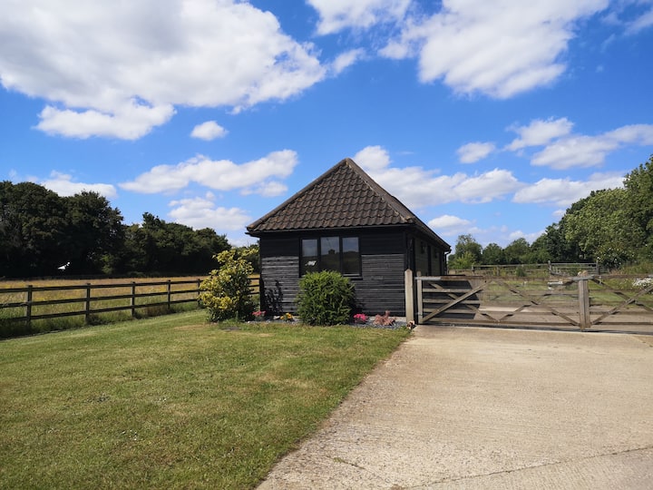 Kirby Bedon Vacation Rentals & Homes England, United Kingdom Airbnb