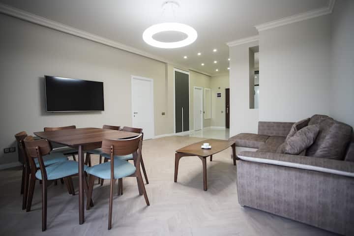 Modern Apartment  City Center  Mystreet - Yerevan