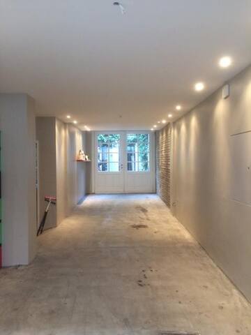 Maison arrière avec jardin gallery image 4