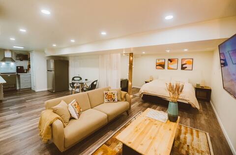 Cozy Full Studio in Edison