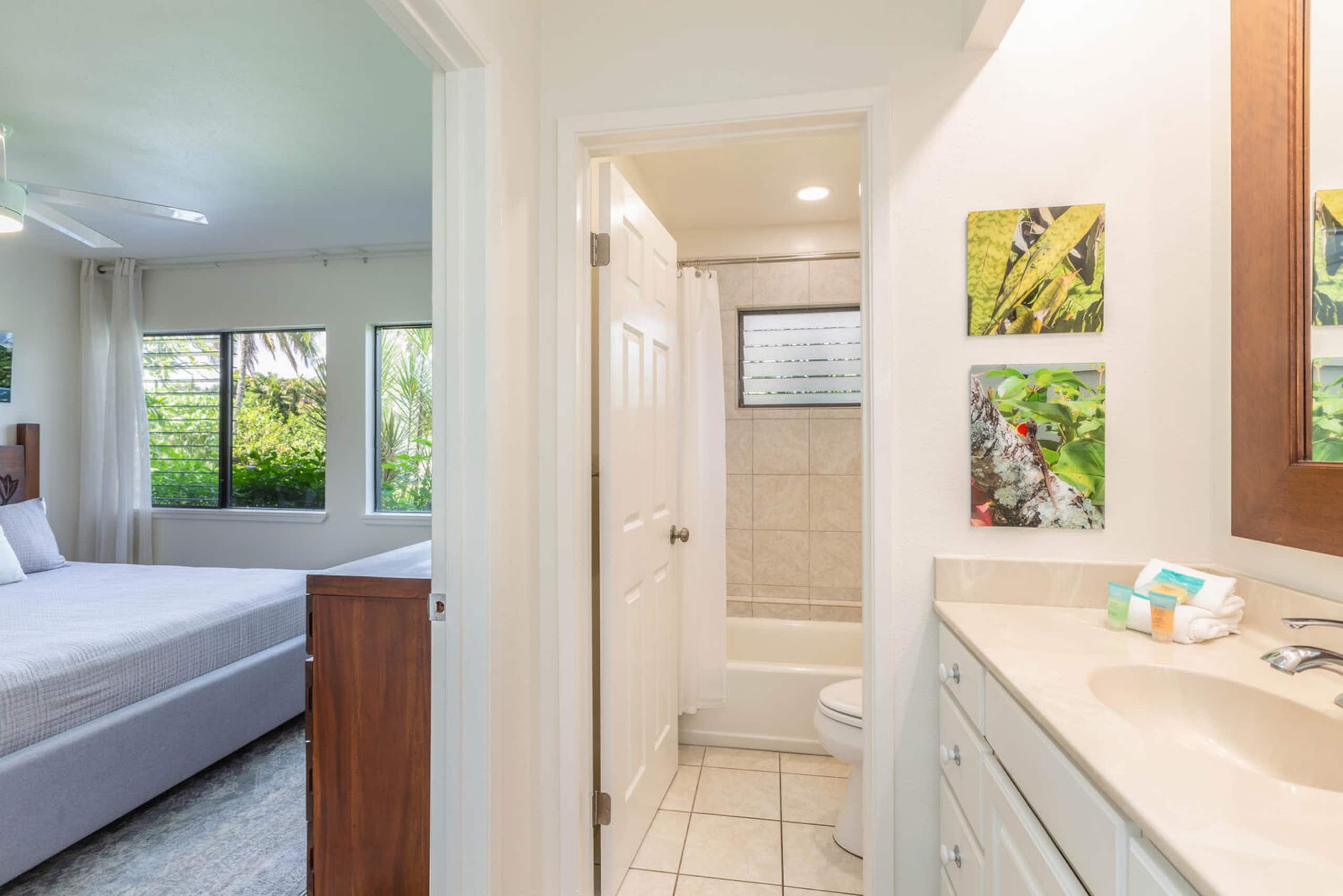 Condo in Princeville · ★4.89 · 2 bedrooms · 3 beds · 2 baths - Image 18