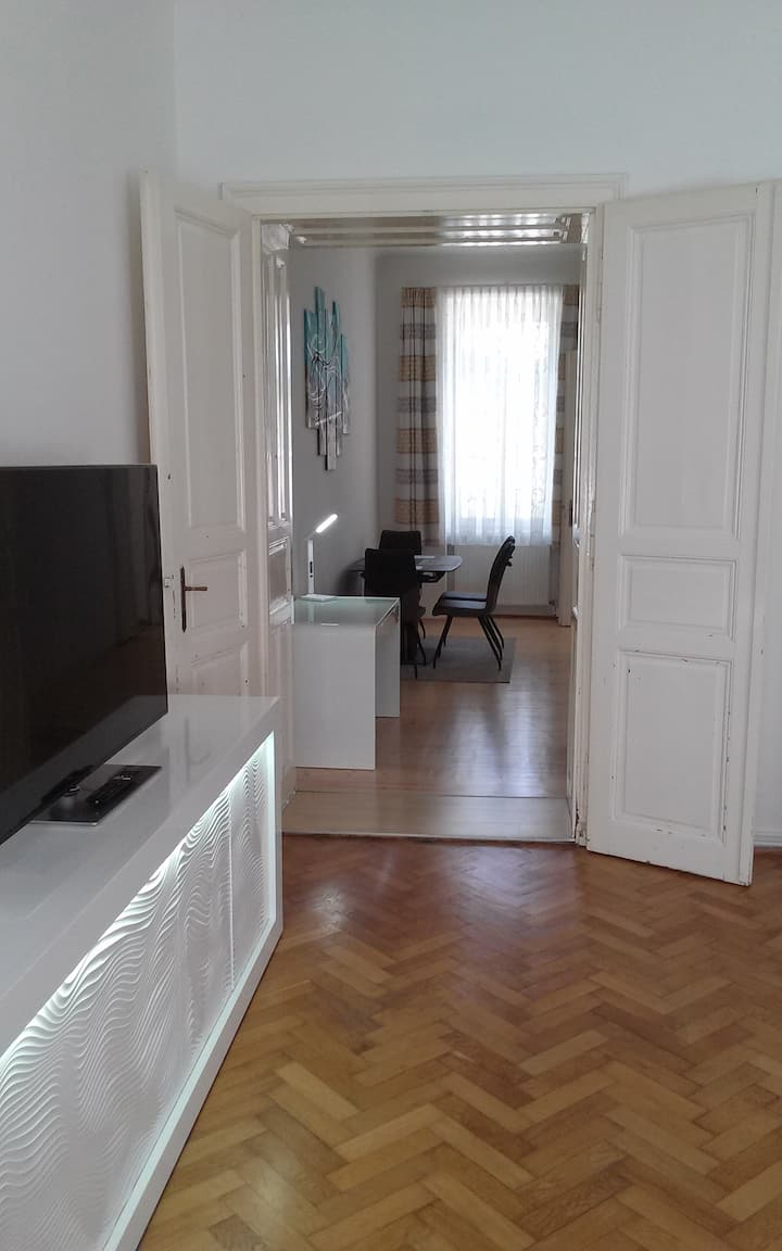 Geheim T06: Altbauwohnungsflair - Graz