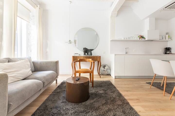 Central Suites! by Sergio gallery image 2