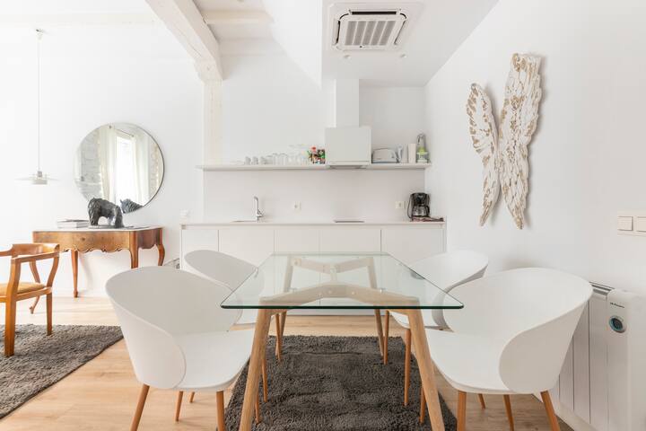 Central Suites! by Sergio gallery image 3