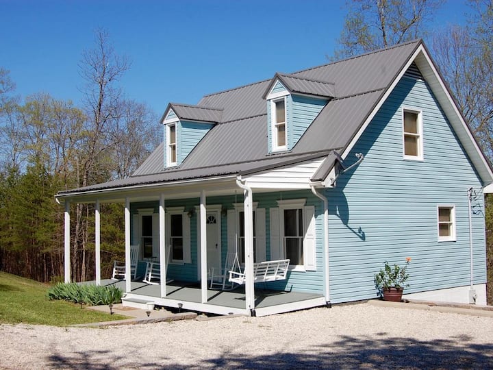 Tip Top Cottage Cottages for Rent in Beattyville, Kentucky, United