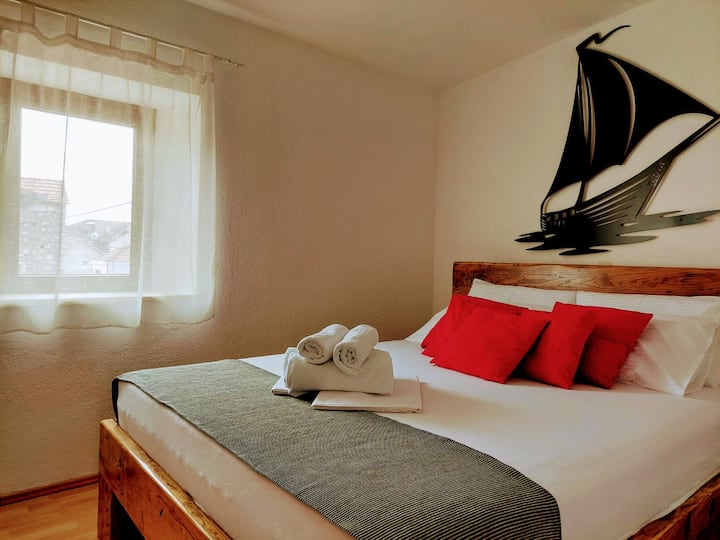 Teuta Apartment 22: Best New Apartment In Old Town - Stari Grad