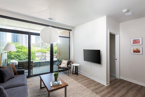 Flexhome East Side 1BR E2 - BradySt+Balcony+Lounge