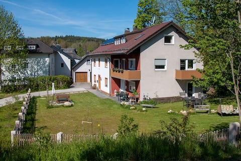 Felsl Haus – holiday flat at the lake (10 people)