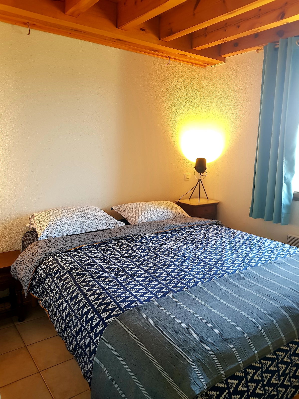 מיטת חדר שינה 160 ס"מ.