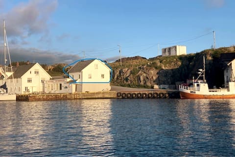 Top Airbnb: Apartment located on the quay in Bømlo