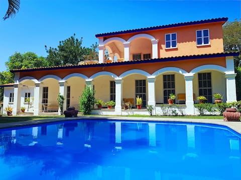 Top Airbnb: Escape to Xochitepec in Xochitepec