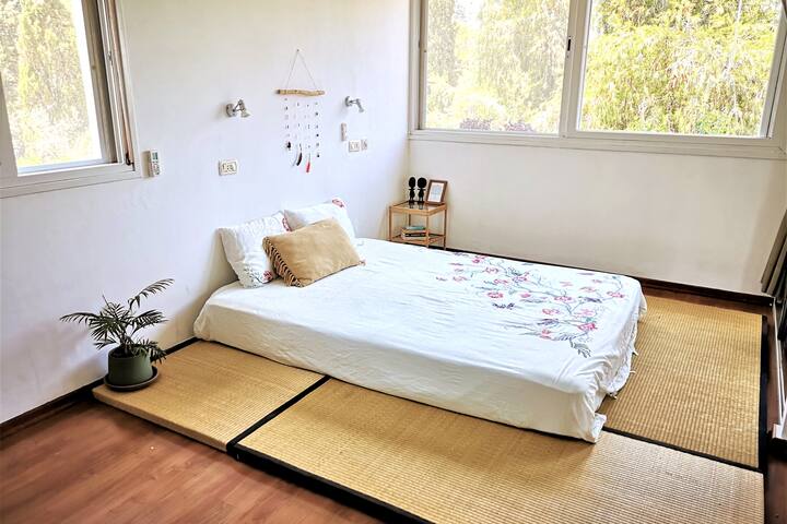 glavna spavaća soba + kupaonica
2. kat + klima-uređaj