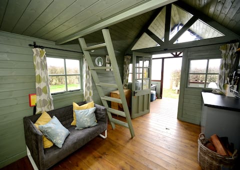 Successful Airbnb property: Billy Goat Cabin and Swimming Pool in Herefordshire