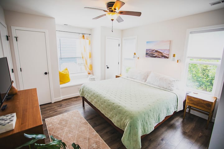 Суперголяма спалня с изглед към океана 