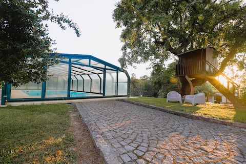 Quinta dos Manteiros, indoor pool and nature
