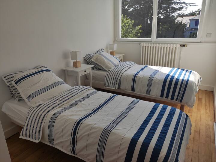Habitación triple en jardín