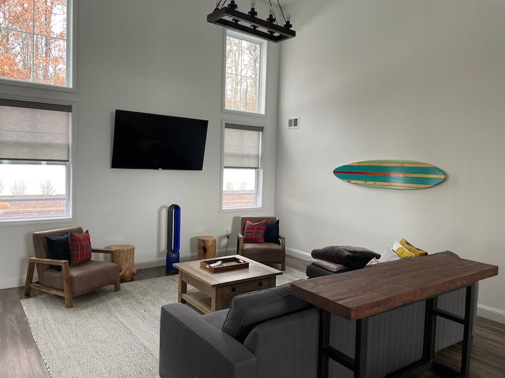 Vacation Home With Pool By The North Fork - Broadway, NY