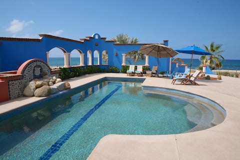Beachfront Casa, Heated Pool on the Sea of Cortez