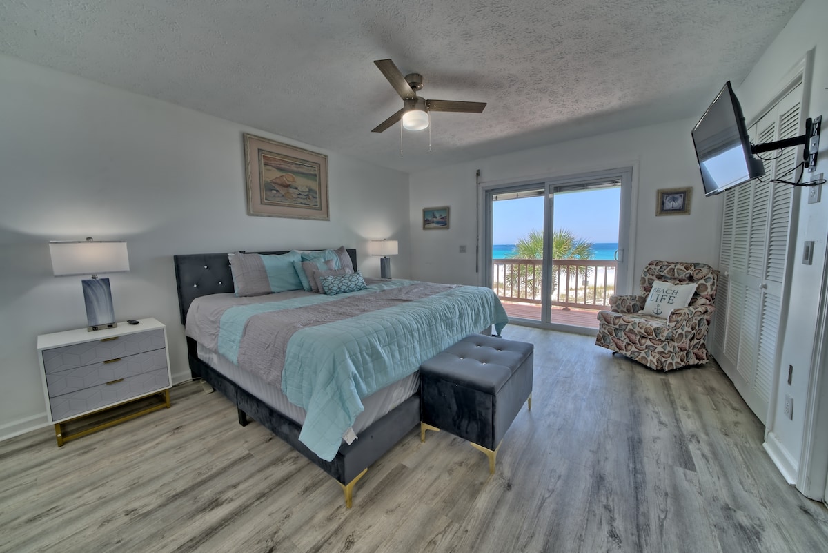 غرفة النوم الرئيسية