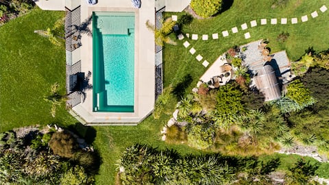 Kina Ridge | Luxury Home w/ Pool, Sauna & Views