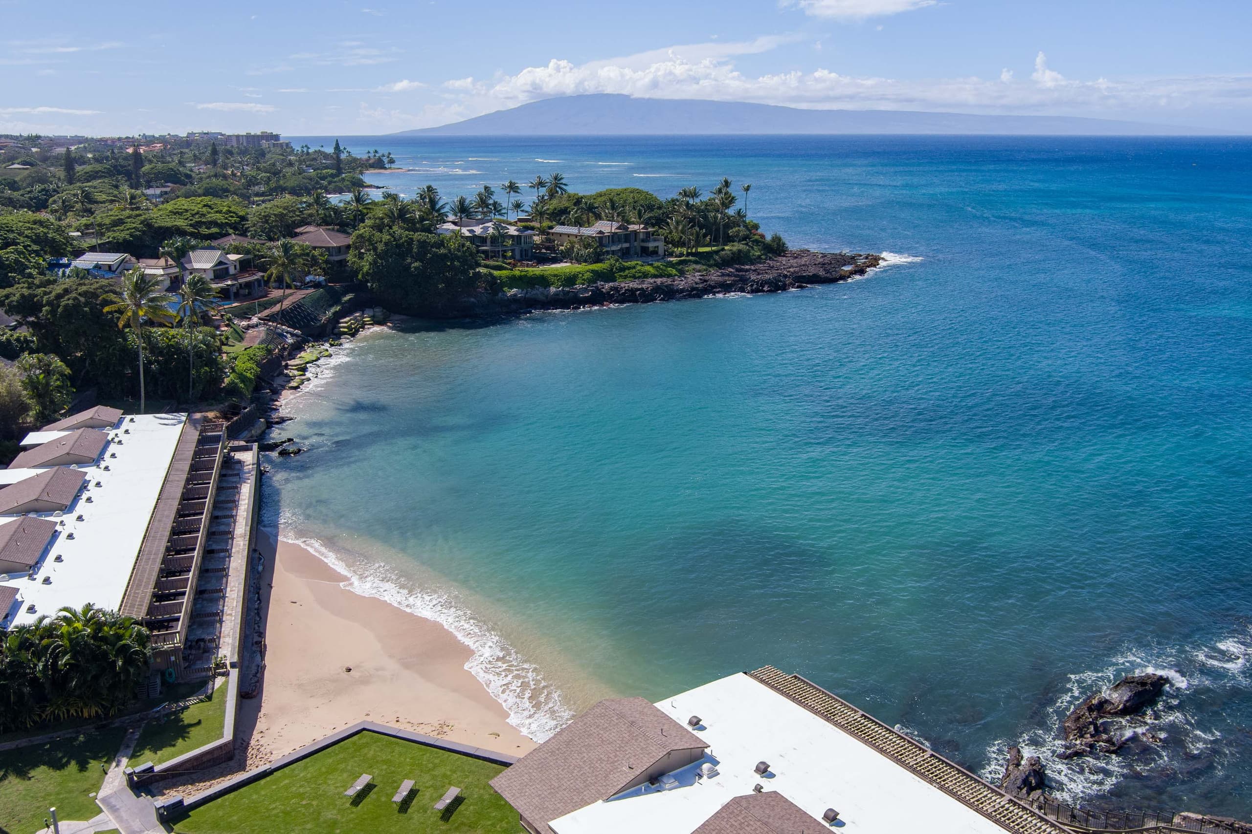 Condo in Lahaina · ★4.86 · 2 bedrooms · 4 beds · 2 baths - Image 20