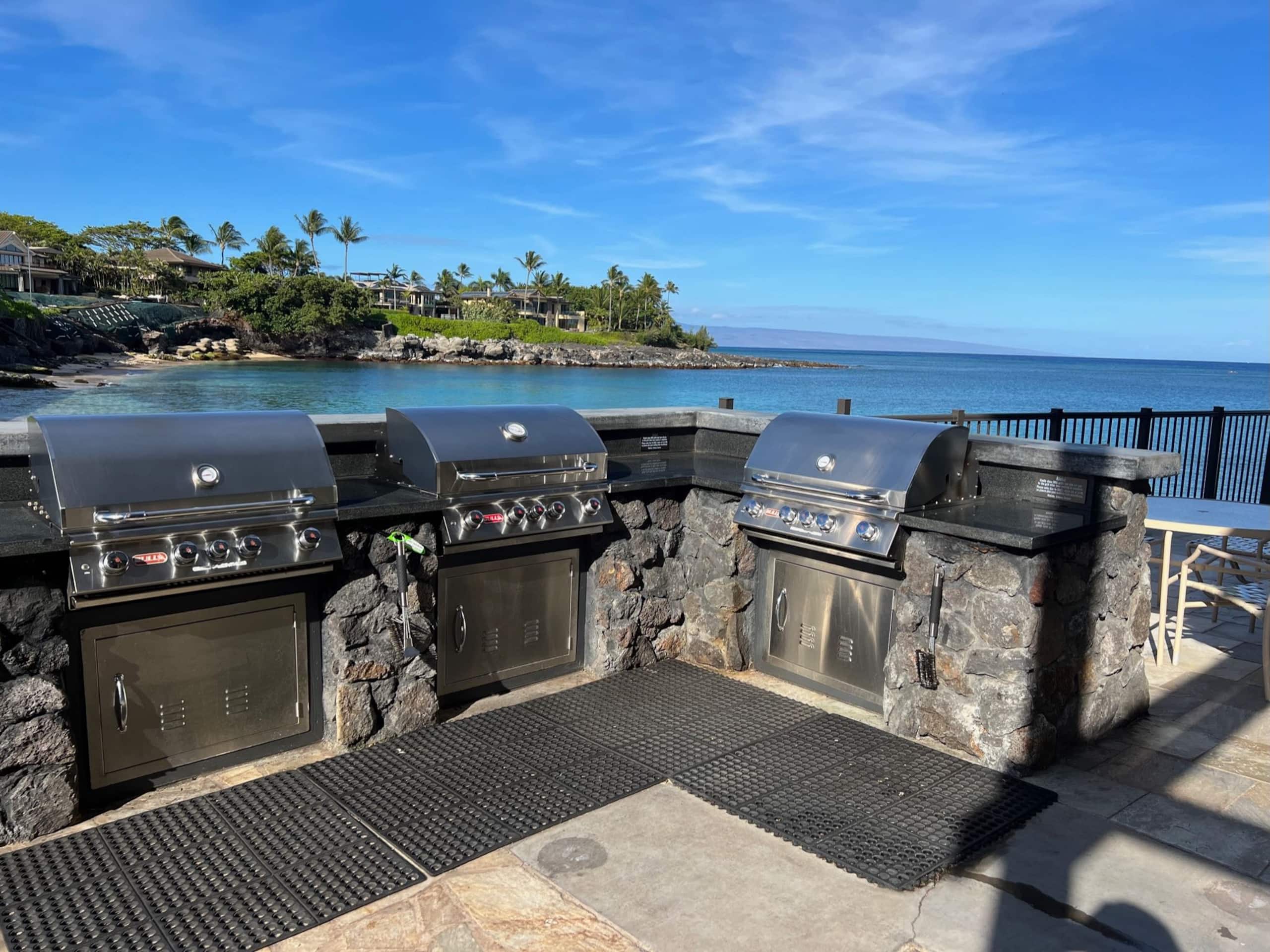 Condo in Lahaina · ★4.86 · 2 bedrooms · 4 beds · 2 baths - Image 21