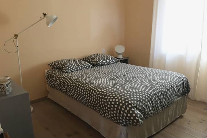 chumba cha kulala 1, kitanda mara mbili 140