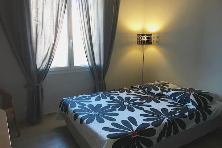 chumba cha kulala 2 , kitanda mara mbili 140