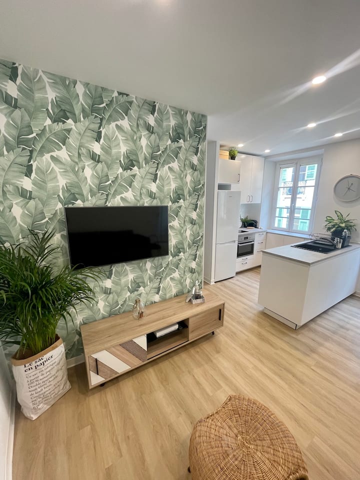 Toulon Vacation Rentals Airbnb