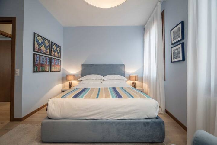 *Best in Venice, S.MARK’s/biennale with terrace gallery image 5