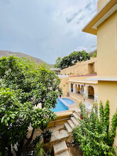 Sunar Bagh An Exclusive 3 bedroom Mountain Haveli