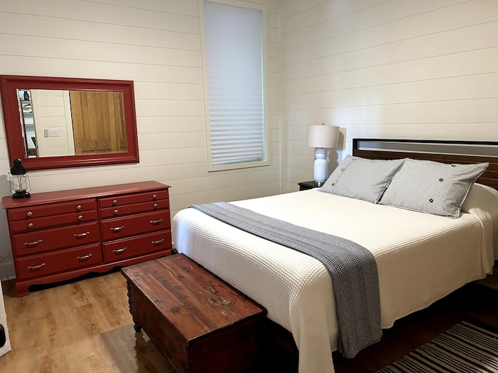 Downstairs Bedroom 1