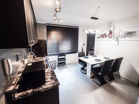 [#3]Clean studio/ Luggage Service/ 1Min /2R . 3Bed