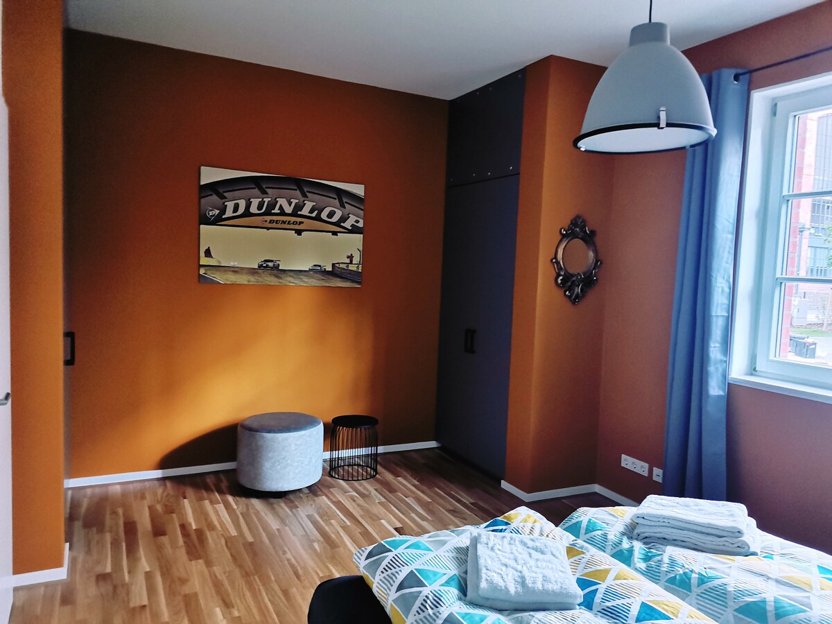 غرفة النوم.