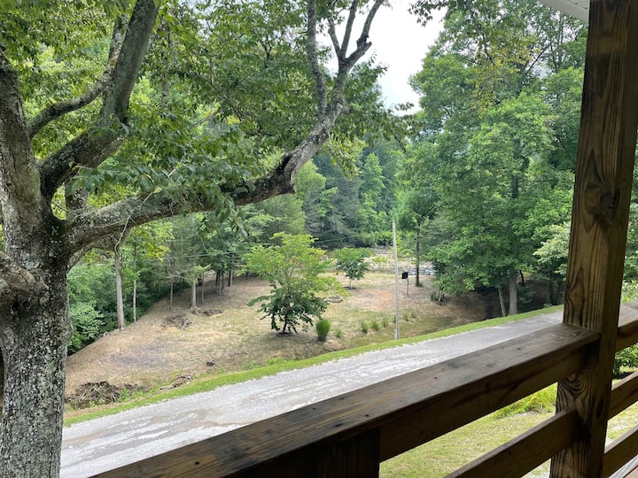 Vista al arroyo desde el porche