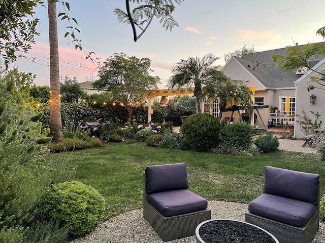 Beautiful garden perfect for outdoor entertaining
