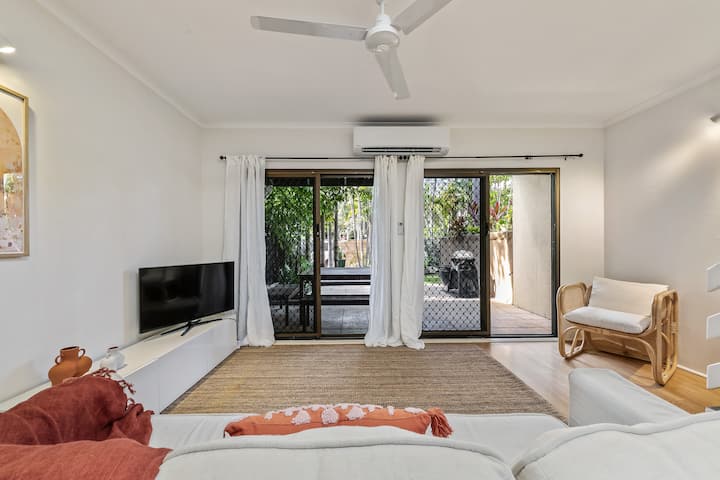 Perfectly Positioned Townhouse - Darwin