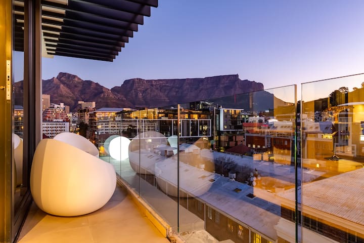 The Presidential Suite Corner Penthouse Docklands