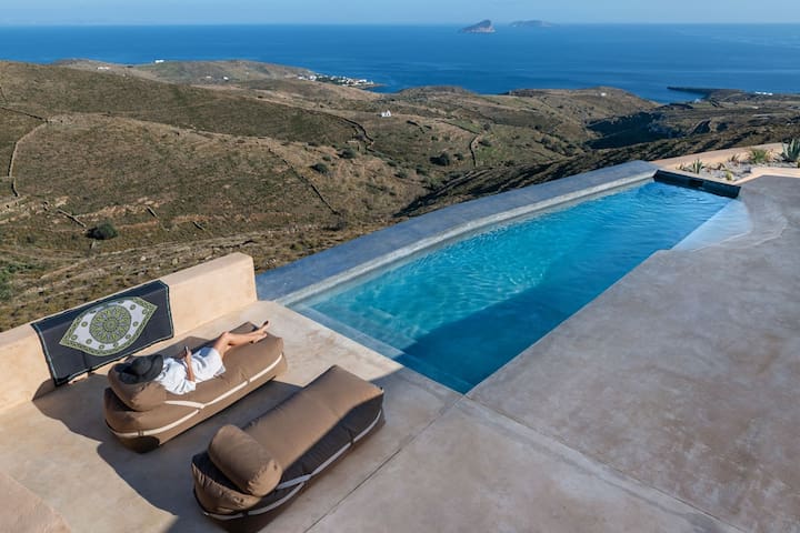 estampes, Kythnos Retreat Estate gallery image 2