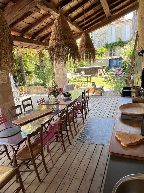 LOGIS DU MARAIS Centre Coulon MARAIS  POITEVIN 79