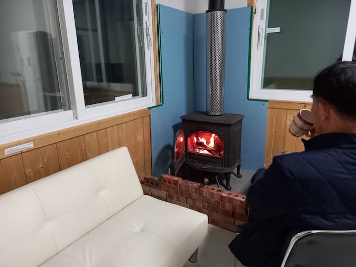 가족 소풍 소풍동,산,바다,계곡,대지600평,벽난로,모닥불,눈썰매장 - 인제군