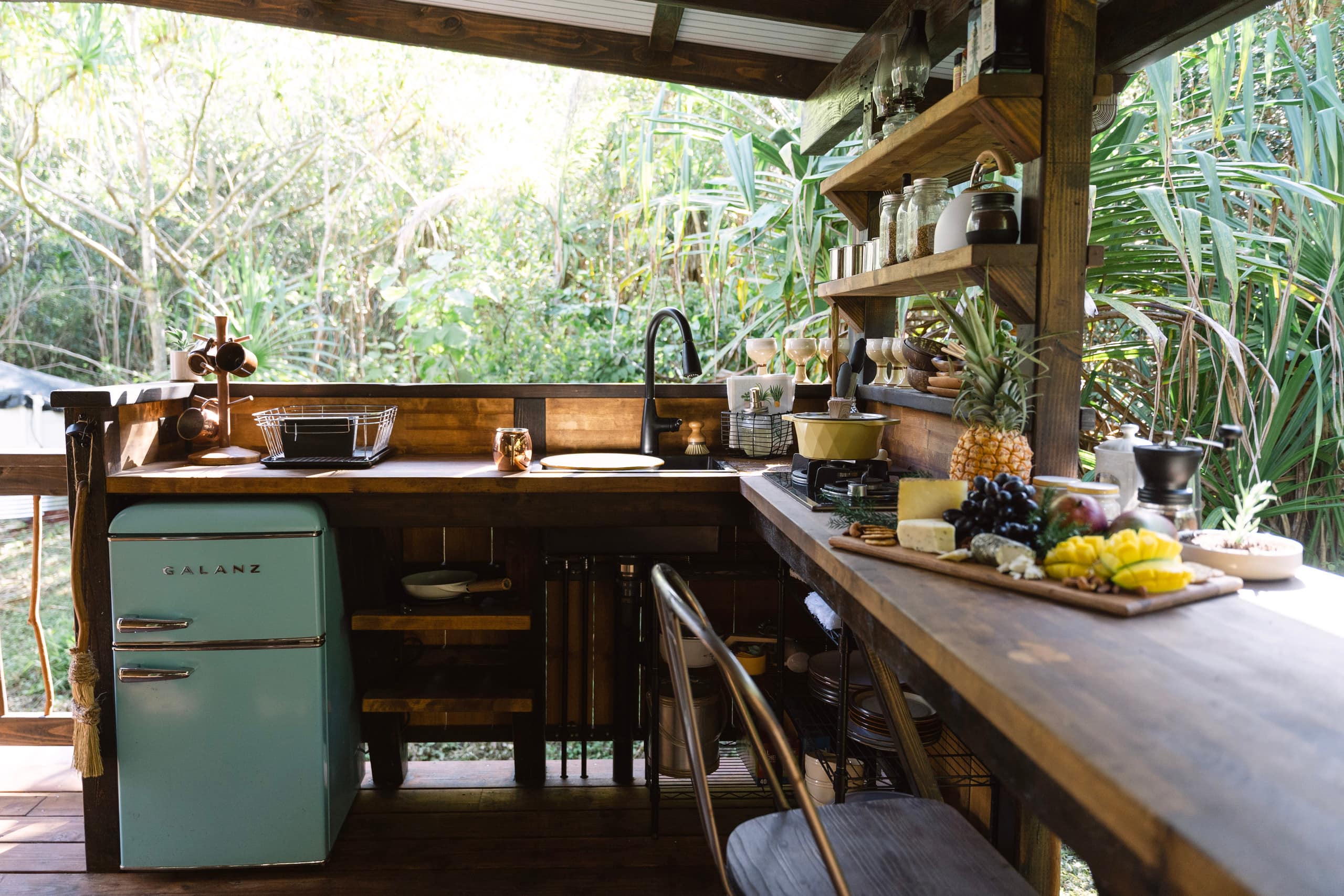 Cabin in Pahoa · ★4.96 · 1 bedroom · 4 beds · 1 private bath - Image 8