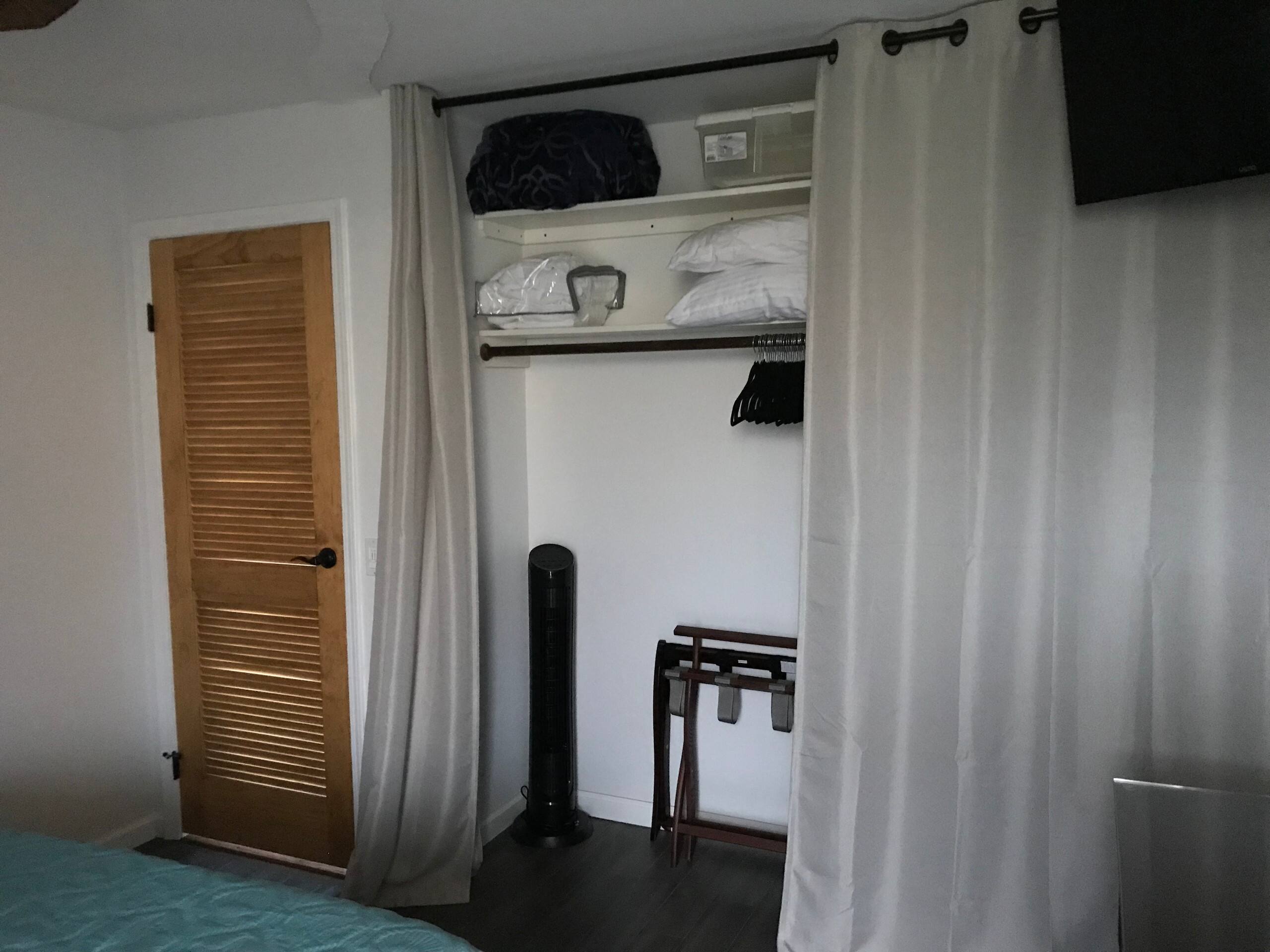 Condo in Wailuku · ★4.97 · 1 bedroom · 1 bed · 1 bath - Image 19