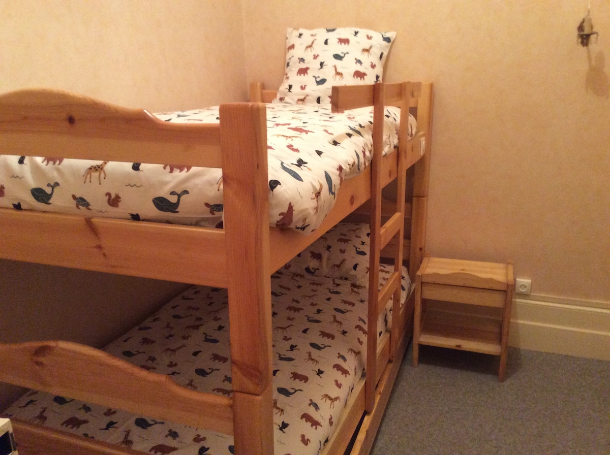 غرفة النوم 1