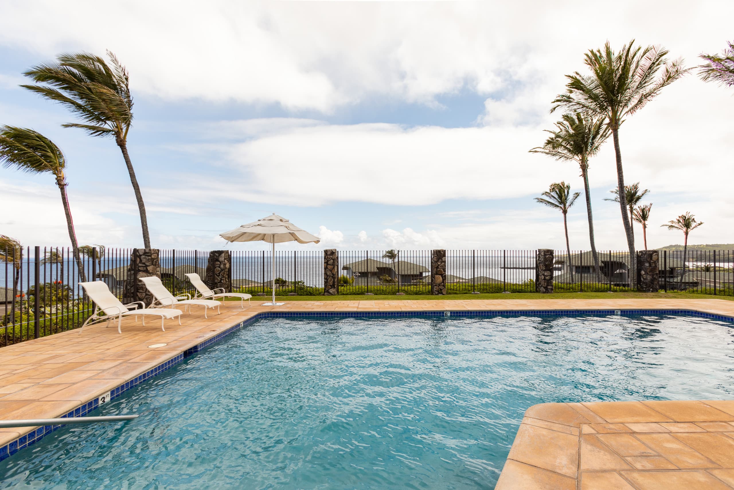 Condo in Lahaina · ★4.92 · 1 bedroom · 2 beds · 1 bath - Image 43
