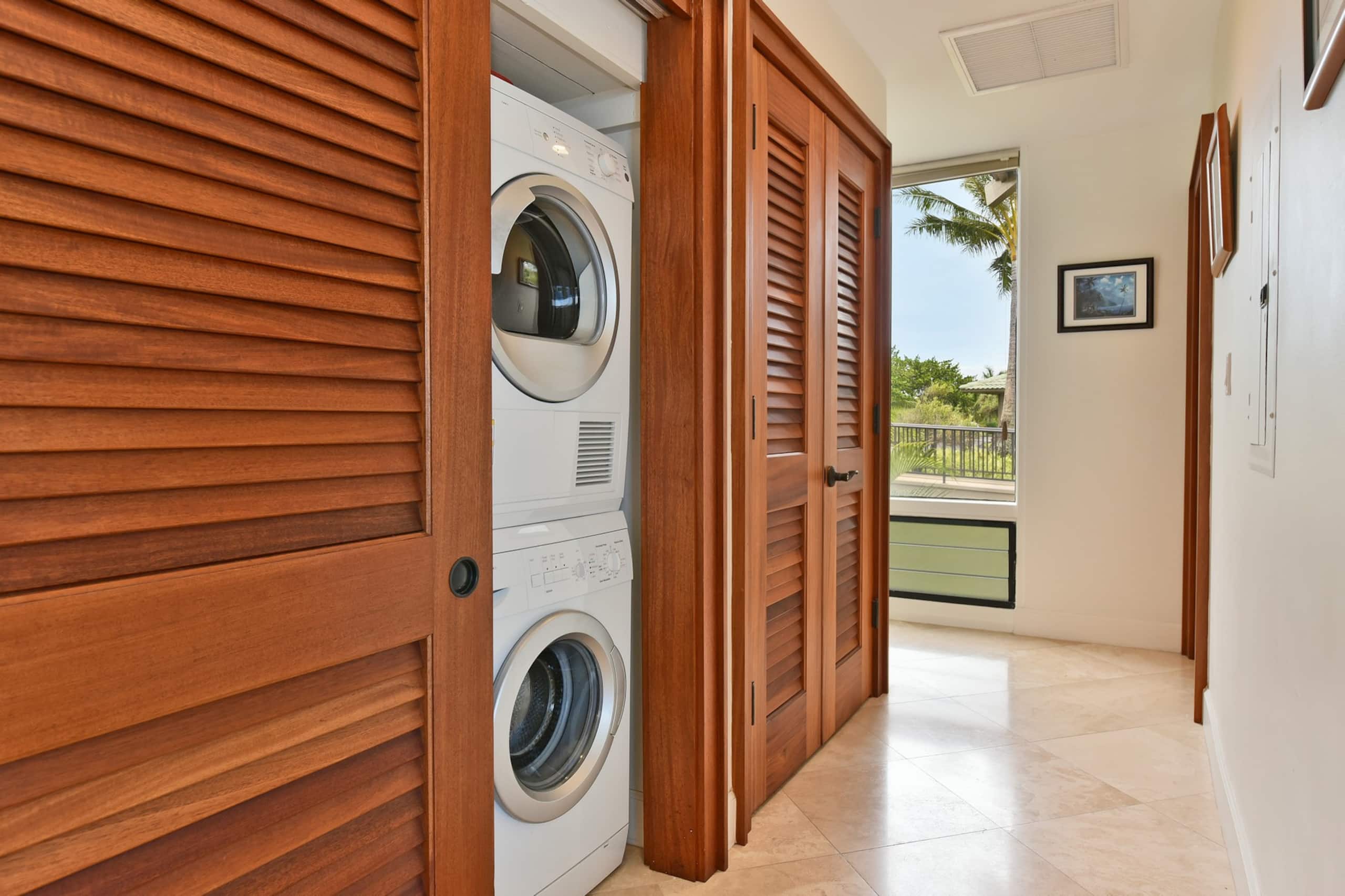 Condo in Lahaina · ★4.92 · 1 bedroom · 2 beds · 1 bath - Image 26